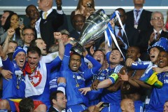 世预赛欧洲区名宿教练执掌，战术智慧与经典名将风采